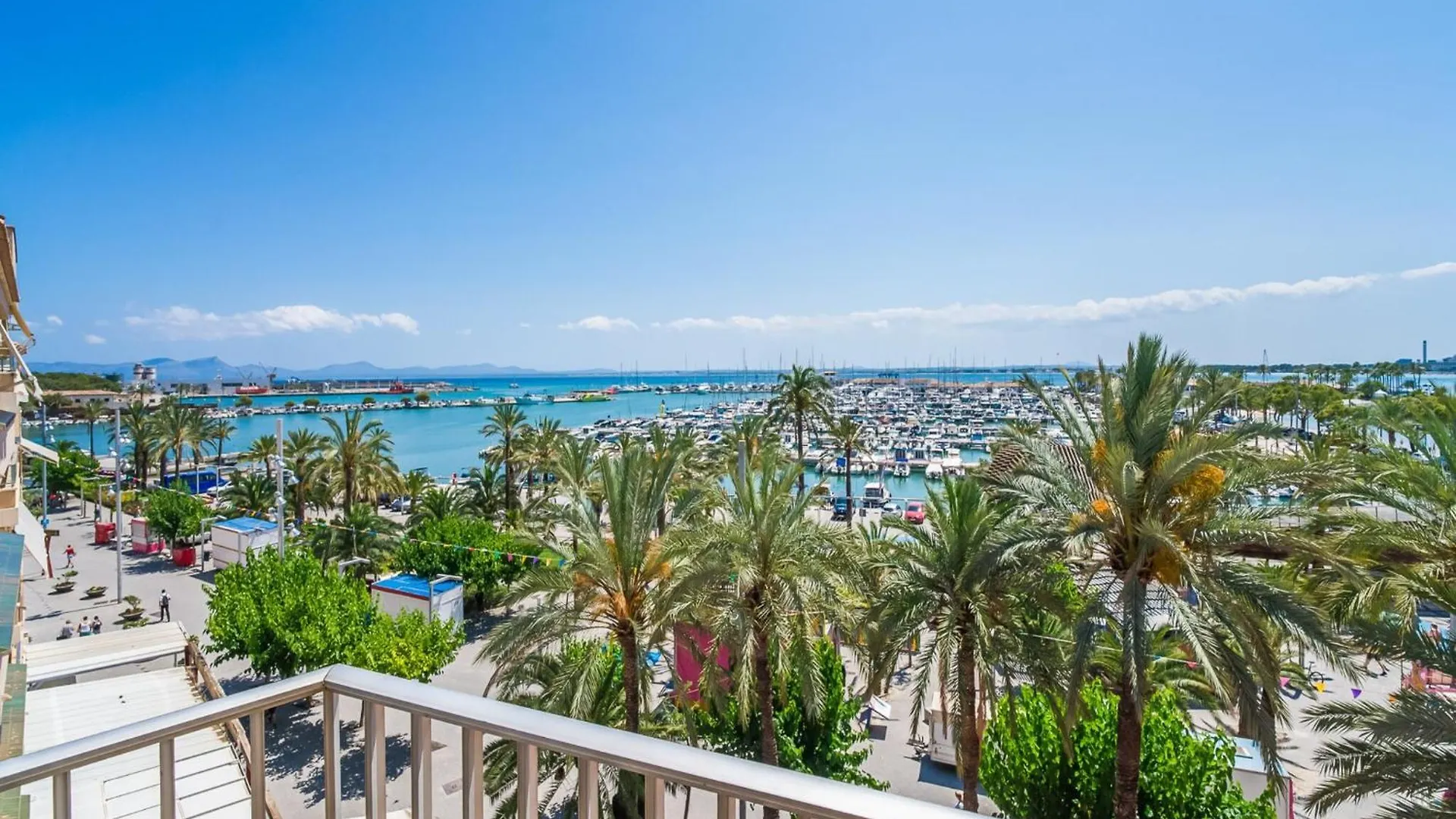 Apartment In Alcudia With Sea Views Španělsko